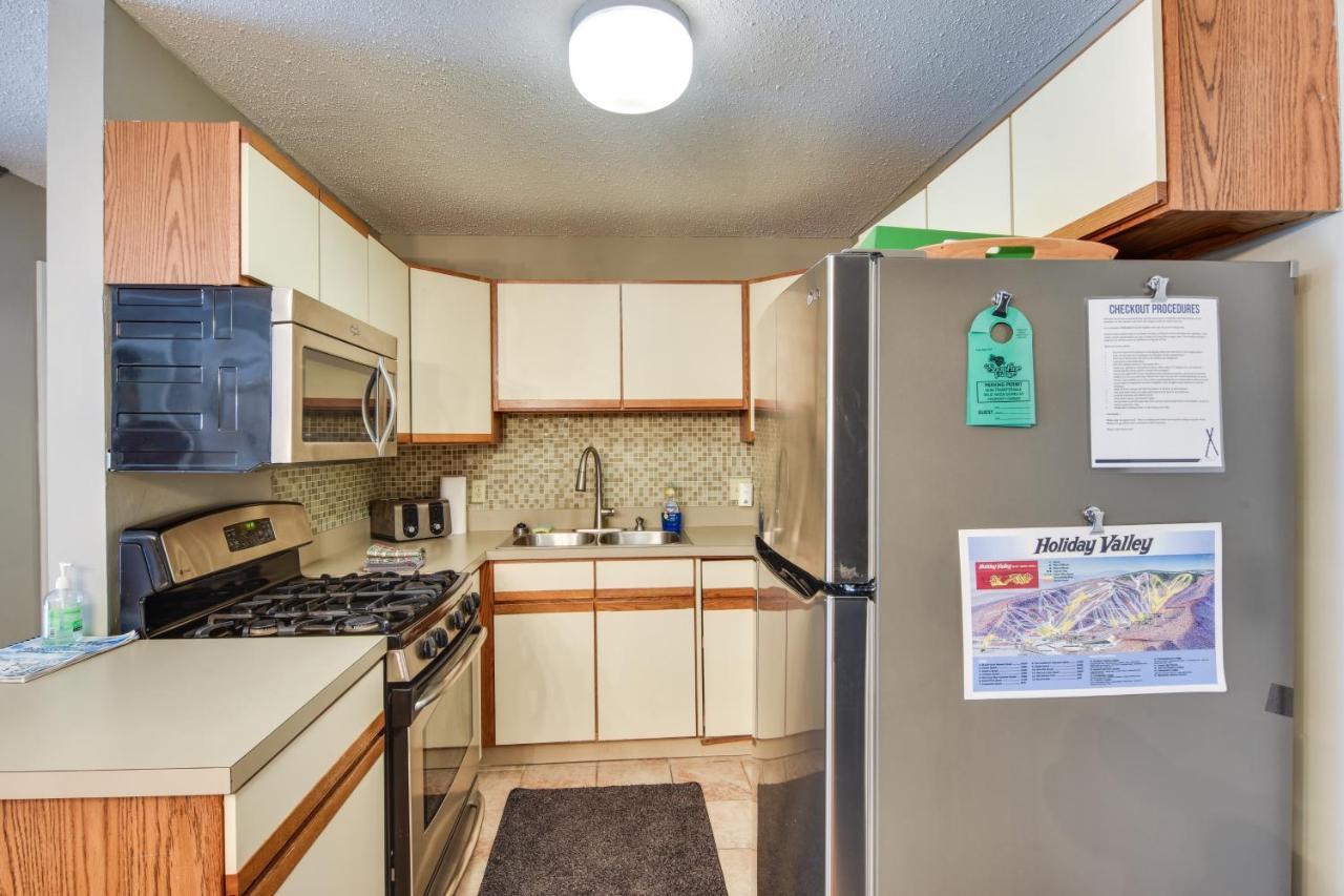Ski-Inandout And Golf Condo With Aandc At Holiday Valley! Ellicottville Exterior foto