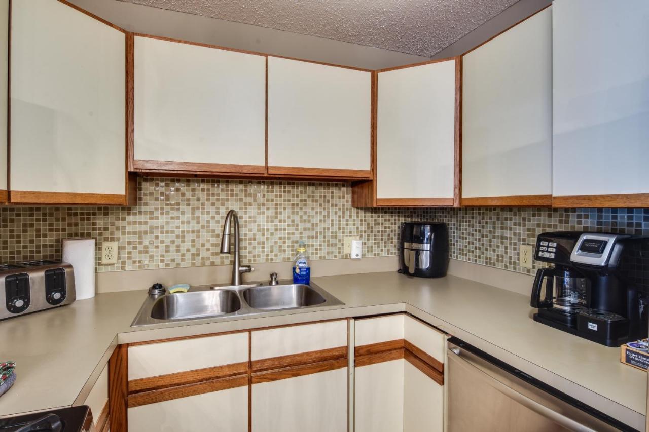 Ski-Inandout And Golf Condo With Aandc At Holiday Valley! Ellicottville Exterior foto